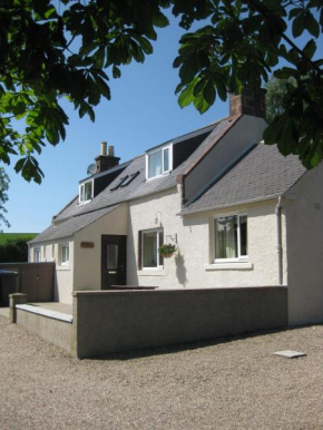 Отель Eastwood Cottage  Turriff